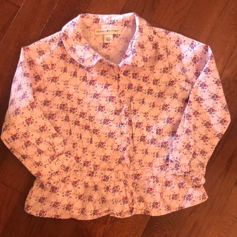 2T Tommy Hilfiger Blouse